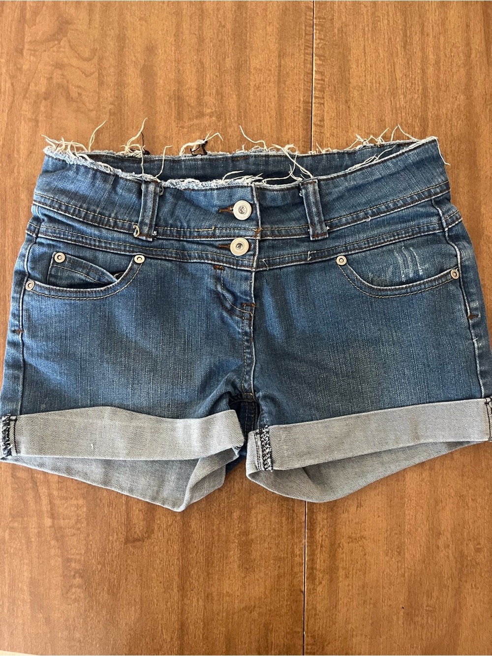 Classic Women's Denim Roll-Cuff Shorts - Blue